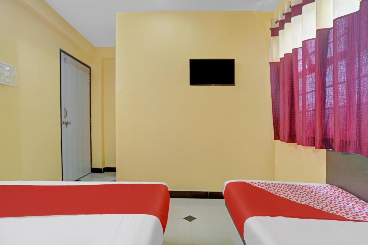 Oyo 79454 Shree Laxmi Palace Hotel Ujjain Esterno foto